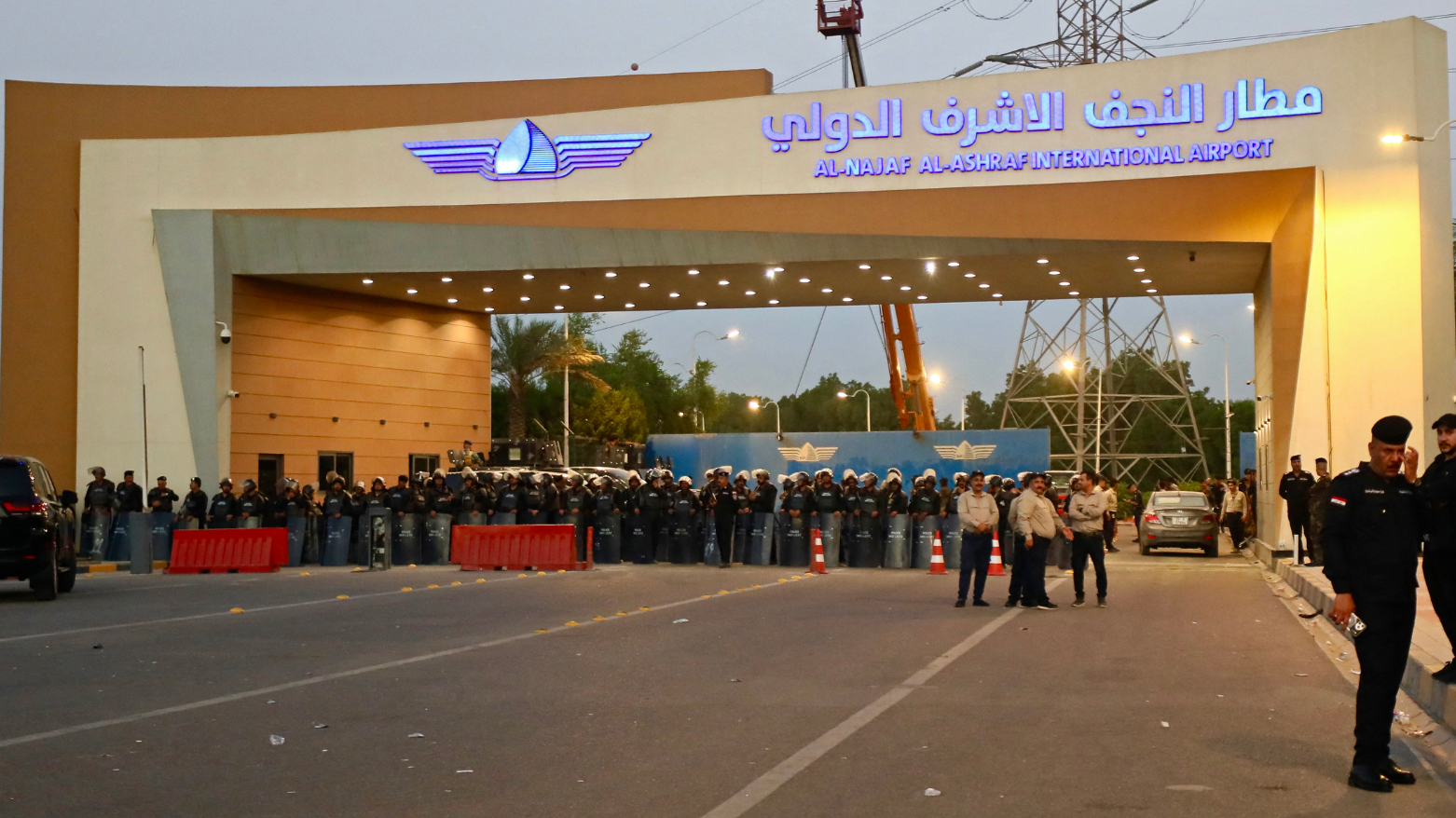 Najaf Airport Set to Reopen to Iranian Airlines in Two Phases